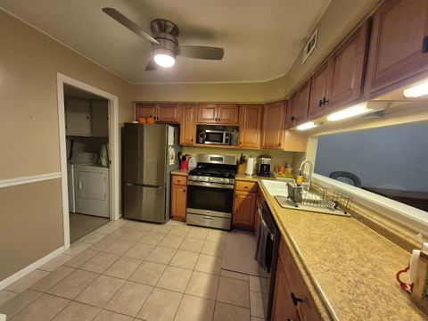 Tiny photo for 8216 Mulberry Court #8B, Palos Hills, IL 60465 (MLS # 12495065)