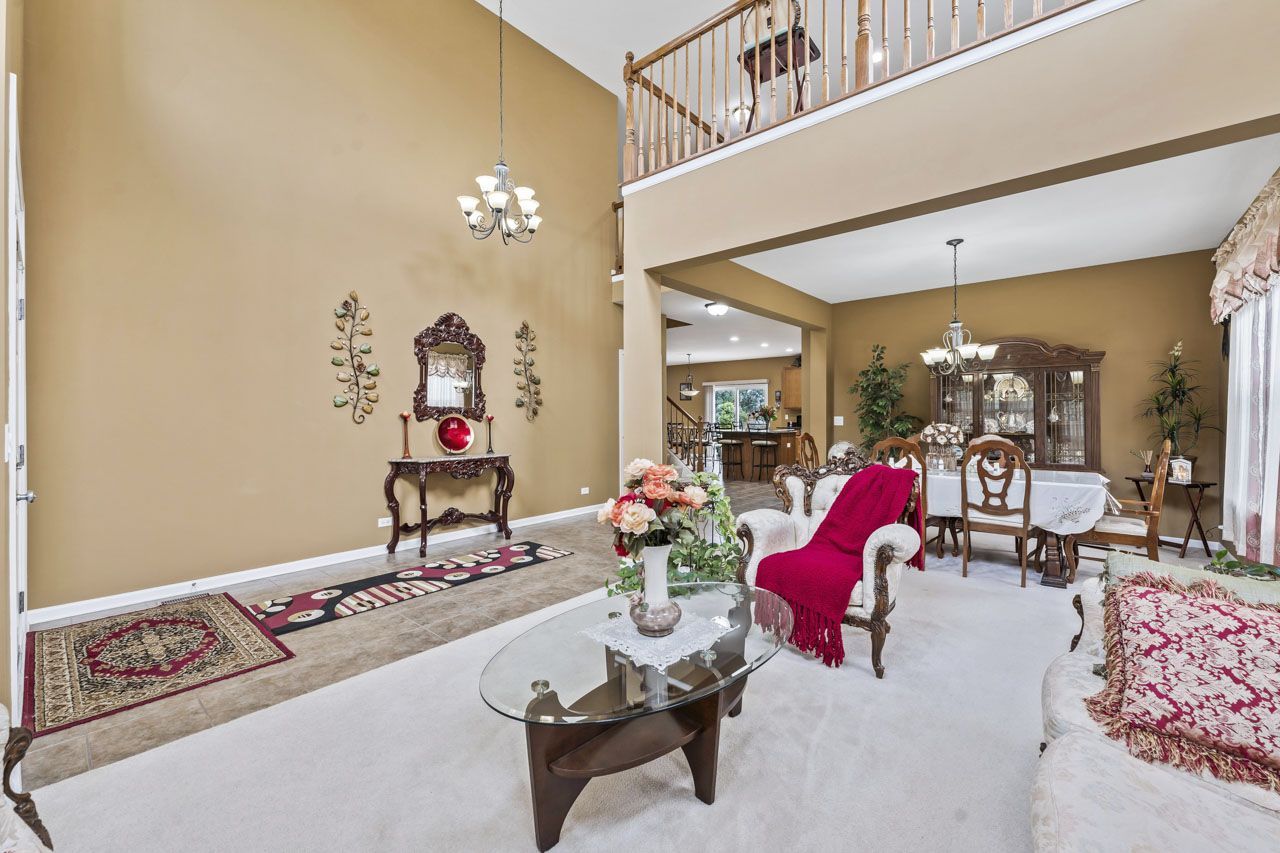 2023 Torino Drive