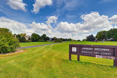 Tiny photo for 1007 Hollingswood Court, Naperville, IL 60564 (MLS # 12573963)