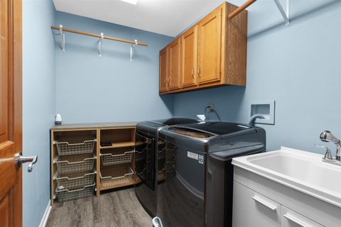 Tiny photo for 1007 Hollingswood Court, Naperville, IL 60564 (MLS # 12573963)