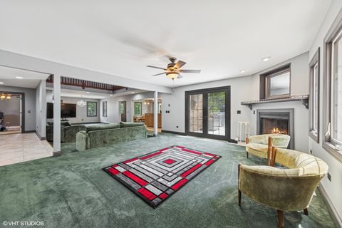 Tiny photo for 6001 Wolf Road, La Grange Highlands, IL 60525 (MLS # 12420078)