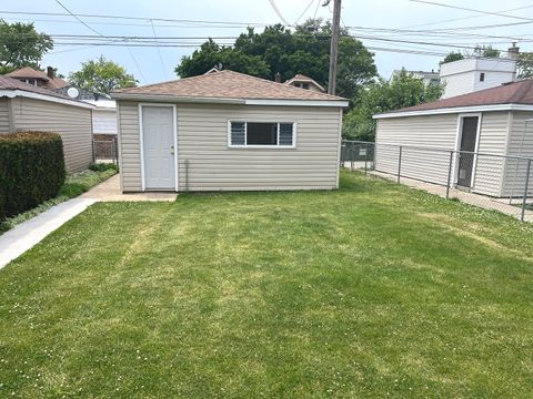 Tiny photo for 2340 Harvey Avenue, Berwyn, IL 60402 (MLS # 12672166)