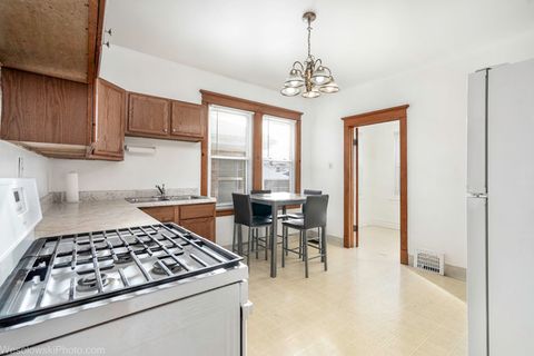 Tiny photo for 2340 Harvey Avenue, Berwyn, IL 60402 (MLS # 12672166)