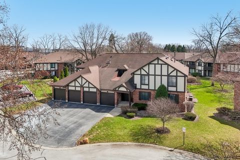Tiny photo for 8239 Mulberry Court #13C, Palos Hills, IL 60465 (MLS # 12585941)
