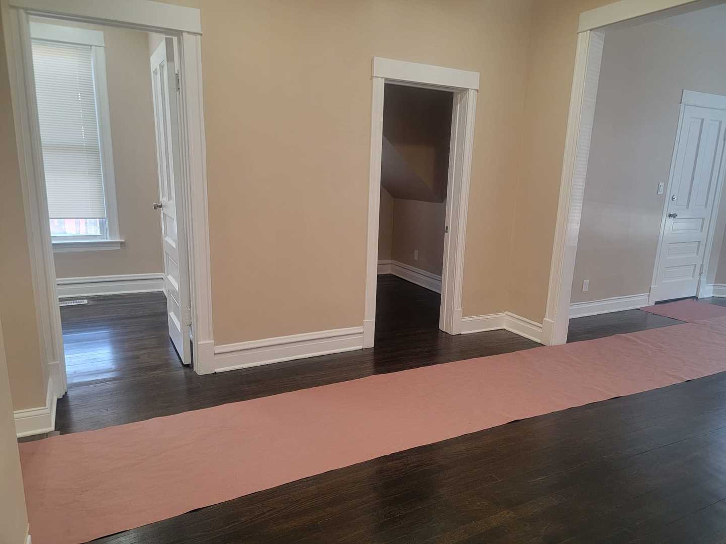 1540 N KEELER Avenue