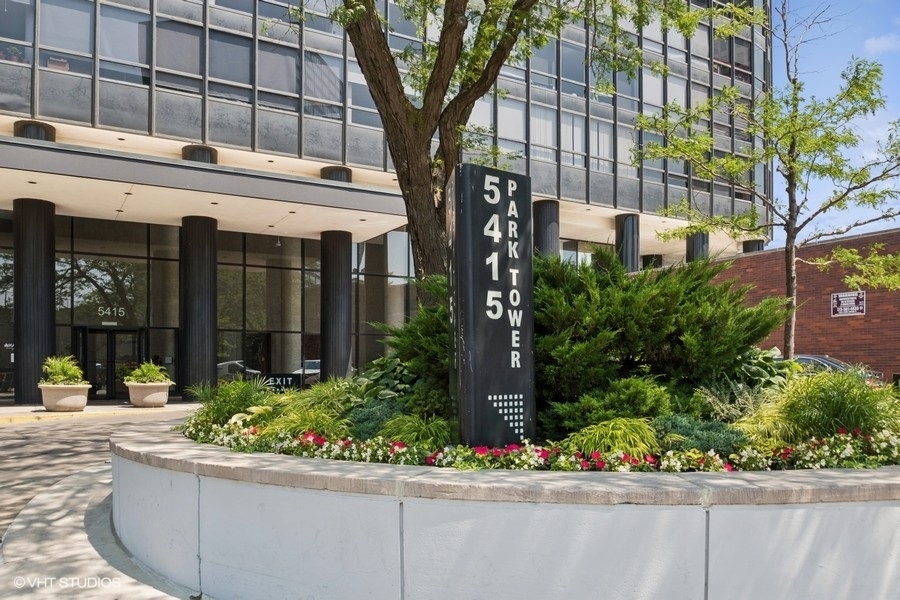 5415 N SHERIDAN Road 307