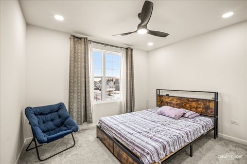 Tiny photo for 3667 Peregrine Way, Elgin, IL 60124 (MLS # 12560254)