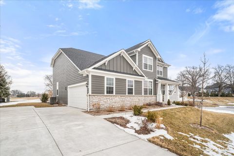 Tiny photo for 3667 Peregrine Way, Elgin, IL 60124 (MLS # 12560254)