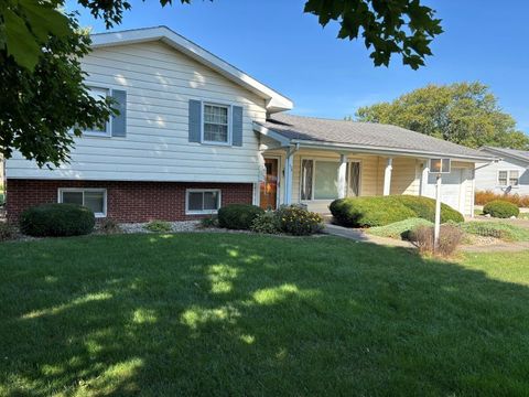 Tiny photo for 540 N 8th Street, Sheldon, IL 60966 (MLS # 12476243)