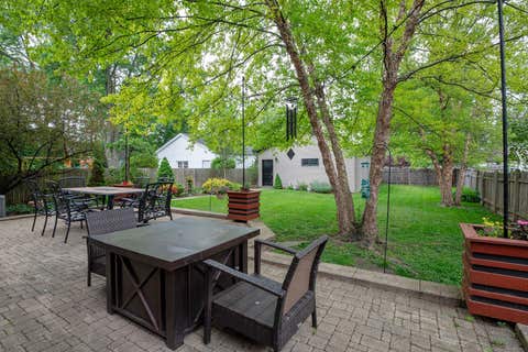 Tiny photo for 1110 S WASHINGTON Avenue, Park Ridge, IL 60068 (MLS # 12685208)