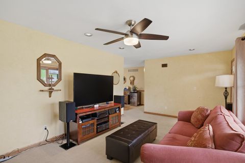 Tiny photo for 1034 S Cooper Street, New Lenox, IL 60451 (MLS # 12626769)