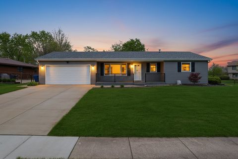 Photo of 1034 S Cooper Street, New Lenox, IL 60451 (MLS # 12626769)