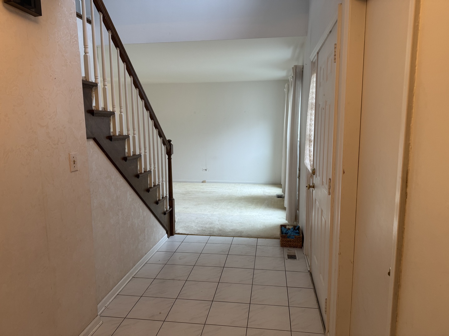 1974 Wexford Circle 123