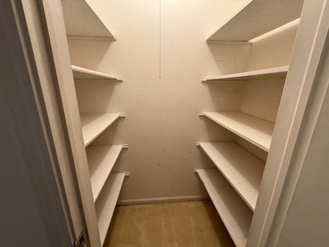 Tiny photo for 1974 Wexford Circle #123, Wheaton, IL 60189 (MLS # 12513071)