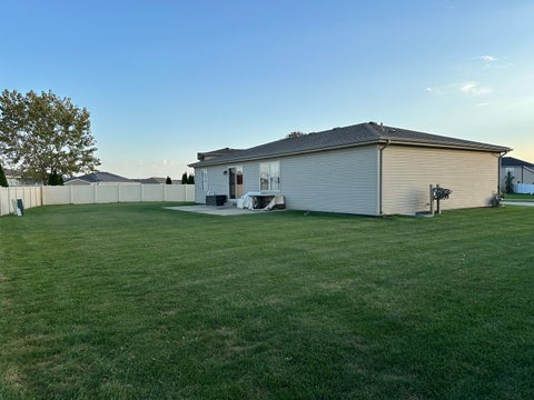 Tiny photo for 1706 Terramere Drive, Bourbonnais, IL 60914 (MLS # 12784869)