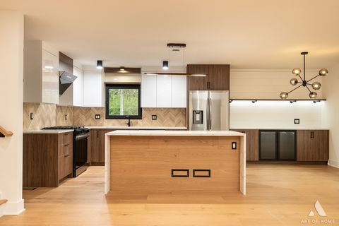 Tiny photo for 213 HIAWATHA Trail, Wood Dale, IL 60191 (MLS # 12502029)