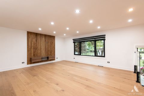 Tiny photo for 213 HIAWATHA Trail, Wood Dale, IL 60191 (MLS # 12502029)