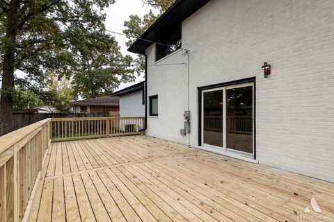 Tiny photo for 213 HIAWATHA Trail, Wood Dale, IL 60191 (MLS # 12502029)