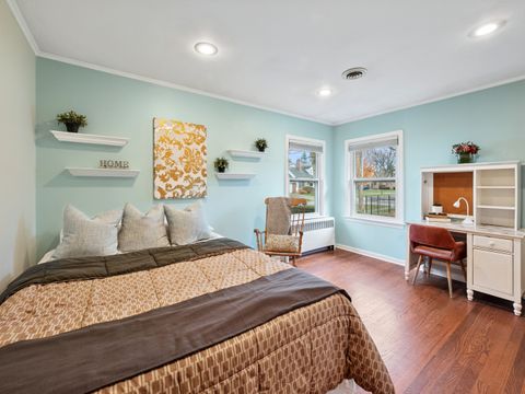 Tiny photo for 295 Ardmore Road, Des Plaines, IL 60016 (MLS # 12516996)