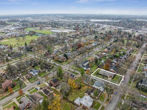 Tiny photo for 295 Ardmore Road, Des Plaines, IL 60016 (MLS # 12516996)