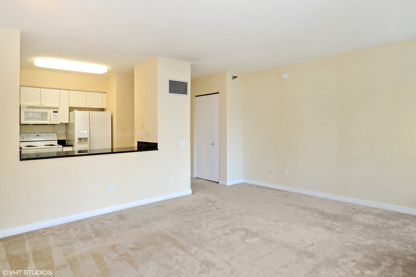 512 N McClurg Court 1602