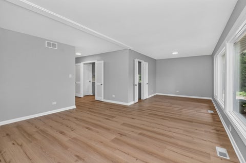 Tiny photo for 21W117 Glen Park Road, Lombard, IL 60148 (MLS # 12691666)
