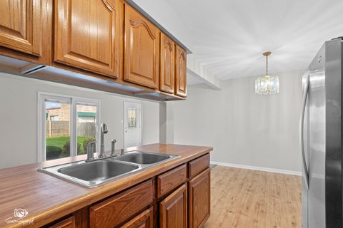 Tiny photo for 7750 159th Place #7750, Tinley Park, IL 60477 (MLS # 12510715)