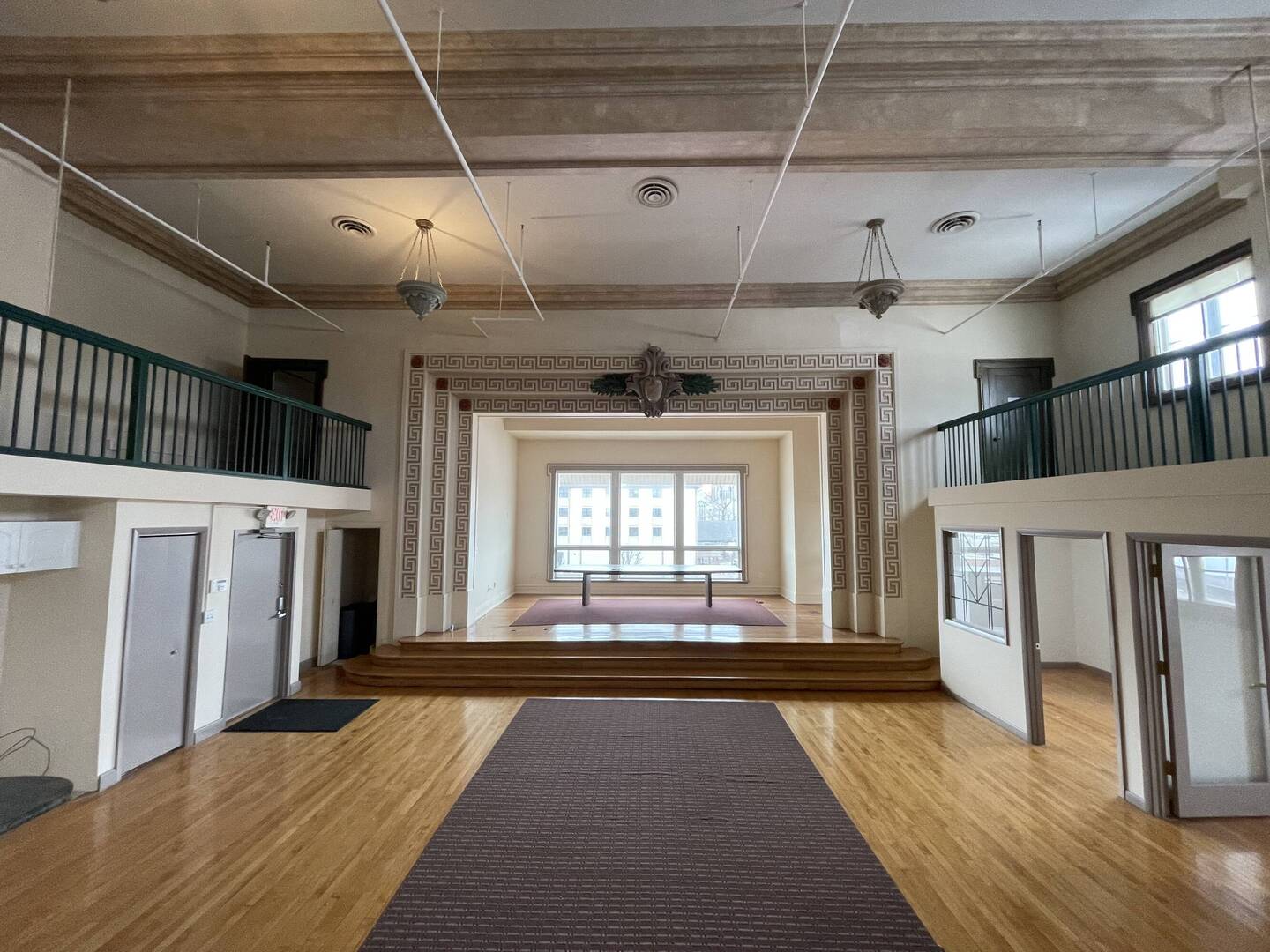 115 W Main Street