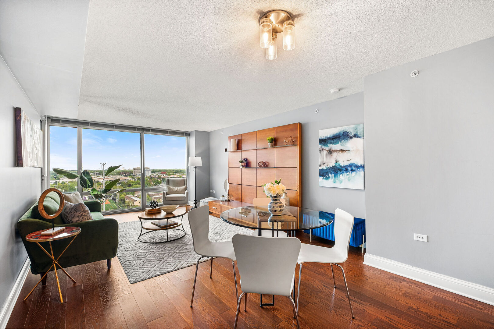 9655 Woods Drive 1709