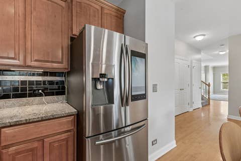 Tiny photo for 5 Park Place Circle, Hawthorn Woods, IL 60047 (MLS # 12463947)