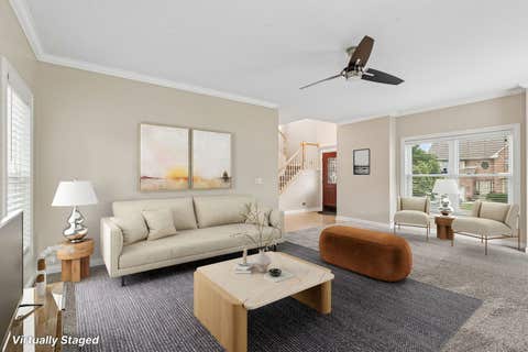 Tiny photo for 5 Park Place Circle, Hawthorn Woods, IL 60047 (MLS # 12463947)