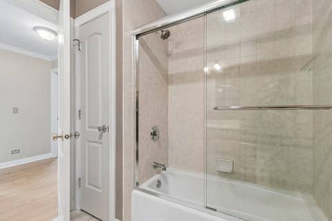 Tiny photo for 5 Park Place Circle, Hawthorn Woods, IL 60047 (MLS # 12463947)