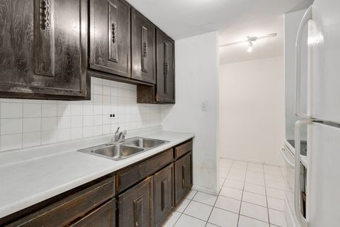 Tiny photo for 16 E Old Willow Road #202S, Prospect Heights, IL 60070 (MLS # 12455205)