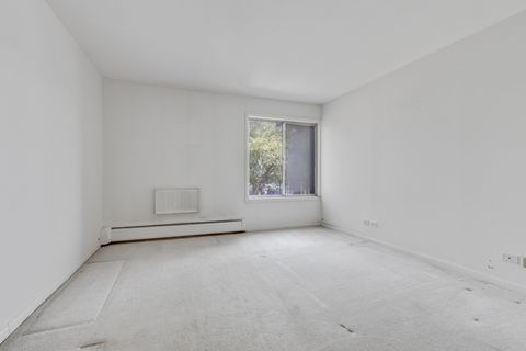 Tiny photo for 16 E Old Willow Road #202S, Prospect Heights, IL 60070 (MLS # 12455205)