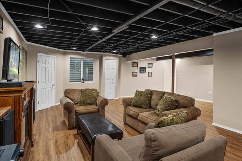 Tiny photo for 1037 N Carly Circle, Yorkville, IL 60560 (MLS # 12523989)