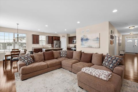 Tiny photo for 1037 N Carly Circle, Yorkville, IL 60560 (MLS # 12523989)