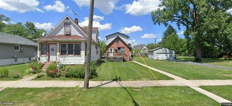 526 E 154th Place Phoenix IL 60426