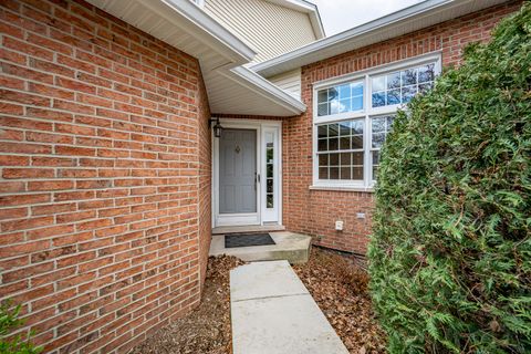 Tiny photo for 8444 Sandalwood Court, Darien, IL 60561 (MLS # 12604726)