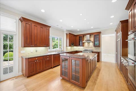 Tiny photo for 621 Sheridan Road, Glencoe, IL 60022 (MLS # 12690093)