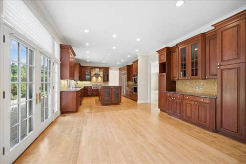 Tiny photo for 621 Sheridan Road, Glencoe, IL 60022 (MLS # 12690093)