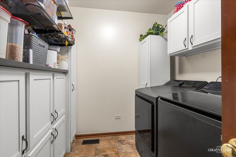 Tiny photo for 3204 Kennedy Court, Montgomery, IL 60538 (MLS # 12586277)