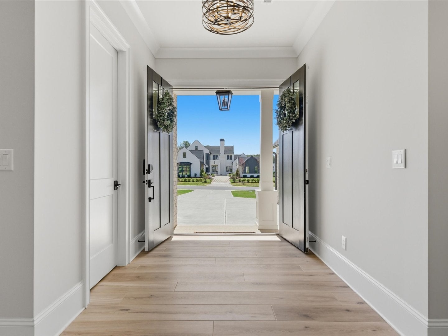 1008 Broadmoor Drive