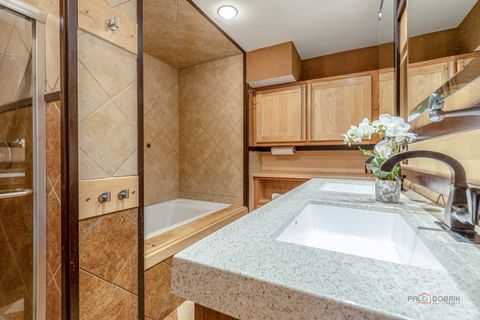 Tiny photo for 521 Castlewood Lane, Buffalo Grove, IL 60089 (MLS # 12610814)