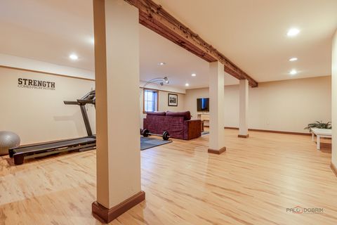 Tiny photo for 521 Castlewood Lane, Buffalo Grove, IL 60089 (MLS # 12610814)