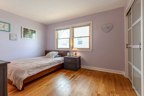 Tiny photo for 521 Castlewood Lane, Buffalo Grove, IL 60089 (MLS # 12610814)