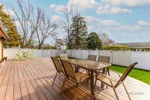 Tiny photo for 521 Castlewood Lane, Buffalo Grove, IL 60089 (MLS # 12610814)