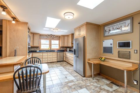 Tiny photo for 521 Castlewood Lane, Buffalo Grove, IL 60089 (MLS # 12610814)