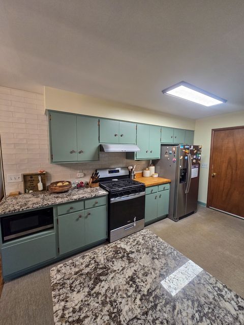 Tiny photo for 15821 S River Road, Plainfield, IL 60544 (MLS # 12714141)