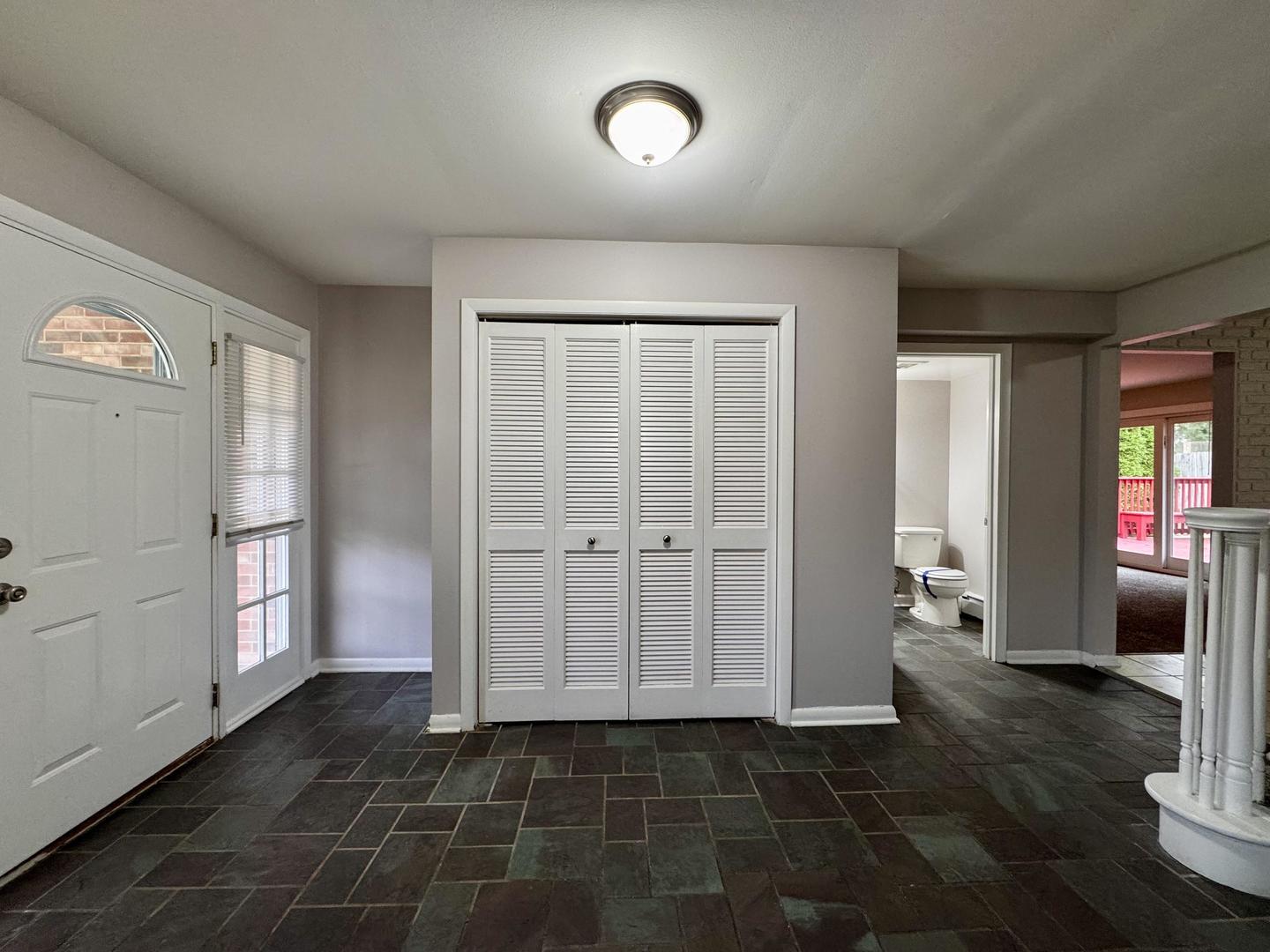 4325 Oakwood Lane