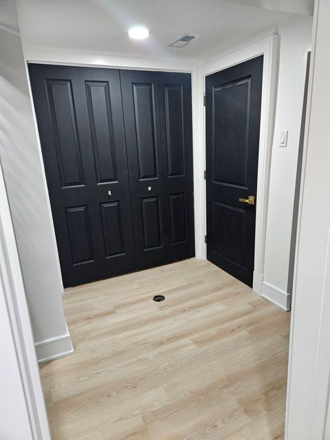 Tiny photo for 5402 N Mobile Avenue, Chicago, IL 60630 (MLS # 12597979)